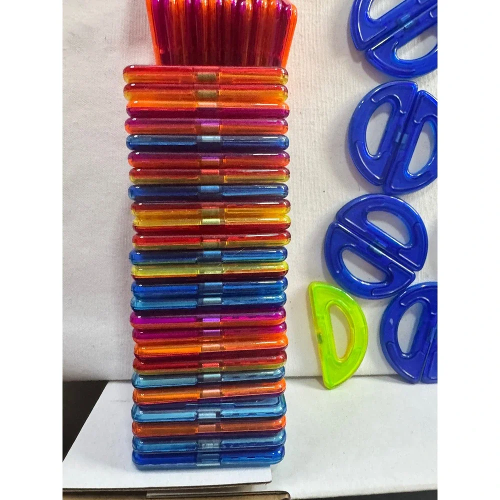 Magnetic‎ Tiles Brain Up Play & Learning Building Set Rainbow Colors STEM Toy
